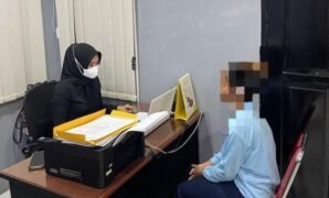 Wanita-di-Gorontalo-aniaya-anak-tirinya-kini-diamankan-polisi.jpg