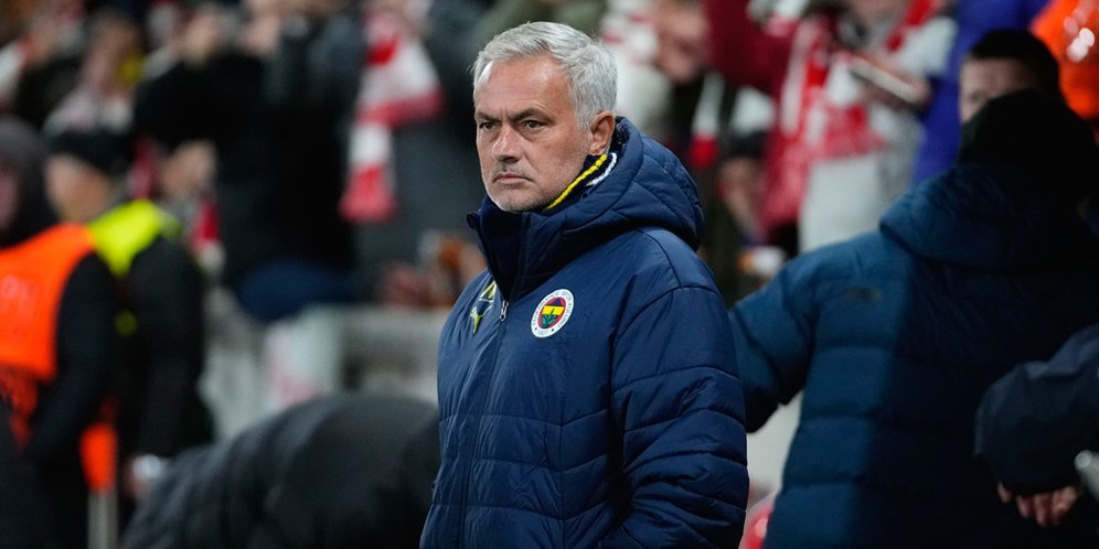 jose-mourinho-fenerb_2954196.jpg