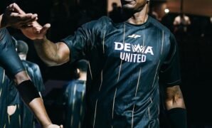 sg-11134201-7rccc-lr725ajmv34z14