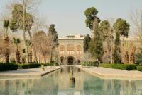 berita-iran-terbaru-analisis-dampak-sanksi-32040770 Foto ilustrasi terbaru menampilkan tajuk utama berita Iran tentang perkembangan politik dan ekonomi negara